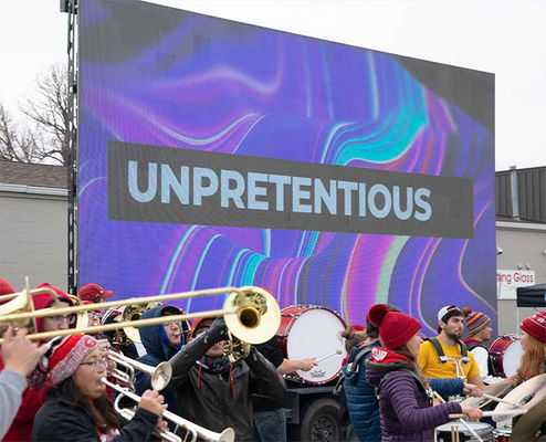 Customizable Outdoor Rental LED Screen Display with 1R1G1B1W Pixel Combination